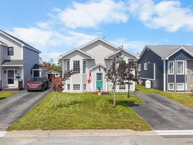 House for sale in Mount Pearl, Newfoundland And Labrador