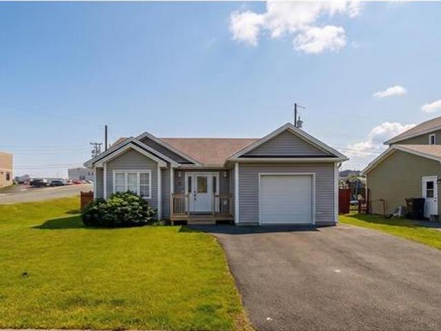 House for sale in Paradise, Newfoundland And Labrador