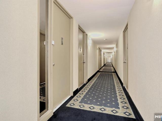 House for sale in Fort Lee, New Jersey