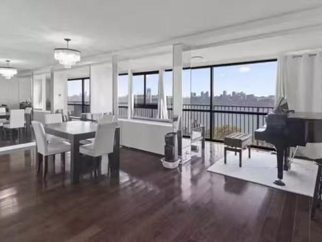 Condo for sale in Fort Lee Condo for sale in Fort Lee