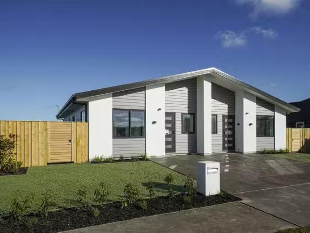 House for rent in Chaslands, Canterbury