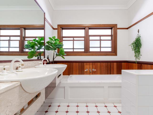 House for sale in Oak Beach, Queensland
