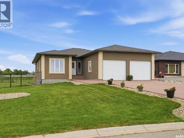 House for sale in Moose Jaw, Saskatchewan