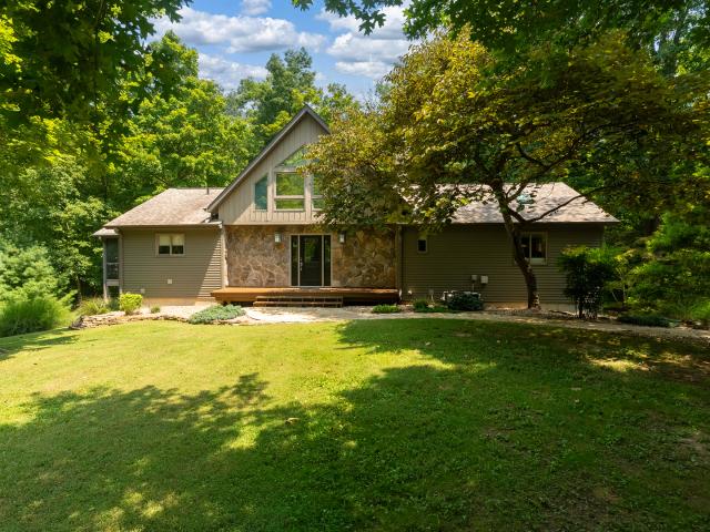 House for sale in Murphysboro, Illinois