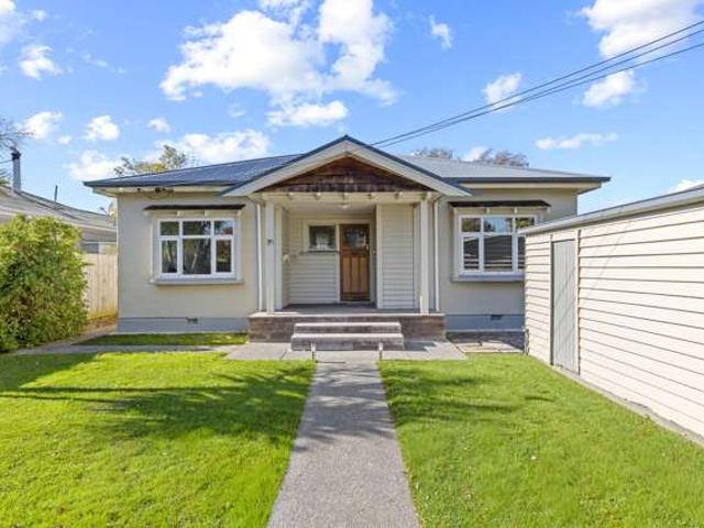 House for sale in Saint Albans, Canterbury