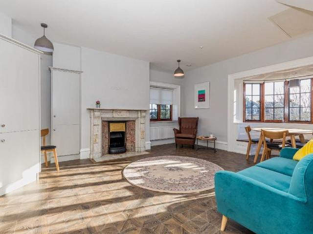 Apartment to rent in Bluebell, North Tipperary