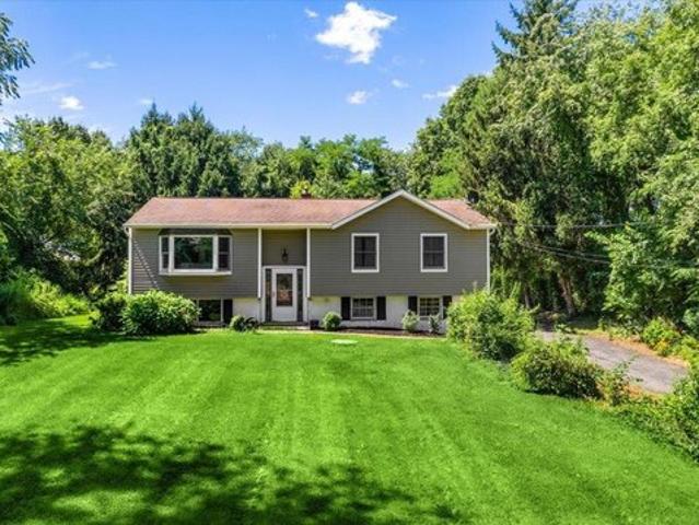 House for sale in Holmes, New York