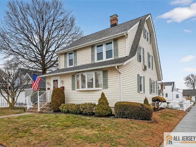 House for sale in Avenel, New Jersey