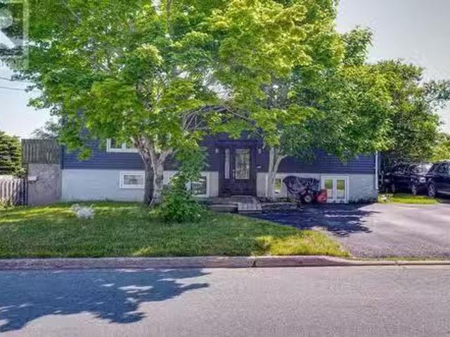 House for sale in Mount Pearl