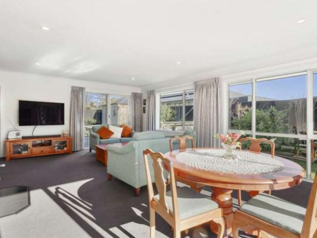 Property for sale in Oxford, Canterbury