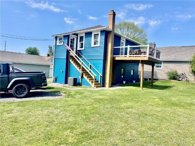 House for sale in Burgettstown, Pennsylvania