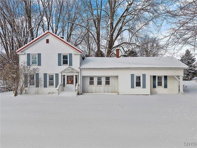 House for sale in Bernhards Bay, New York