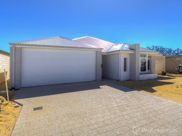 Apartment for rent in Kallaroo, Western Australia