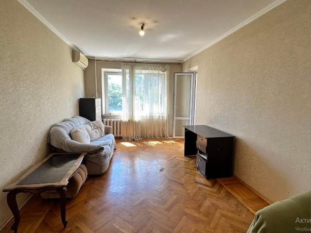Квартира продажа в Великодолинском, Днепропетровской области
