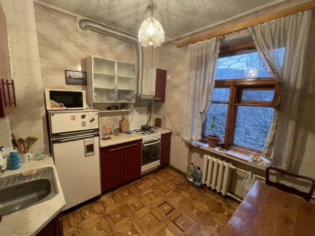 Квартира продажа в Великодолинском, Днепропетровской области