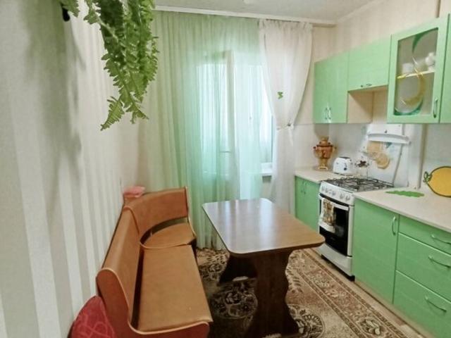 Квартира продажа в Великодолинском, Днепропетровской области