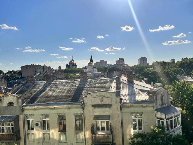 Квартира продажа в Великодолинском, Днепропетровской области
