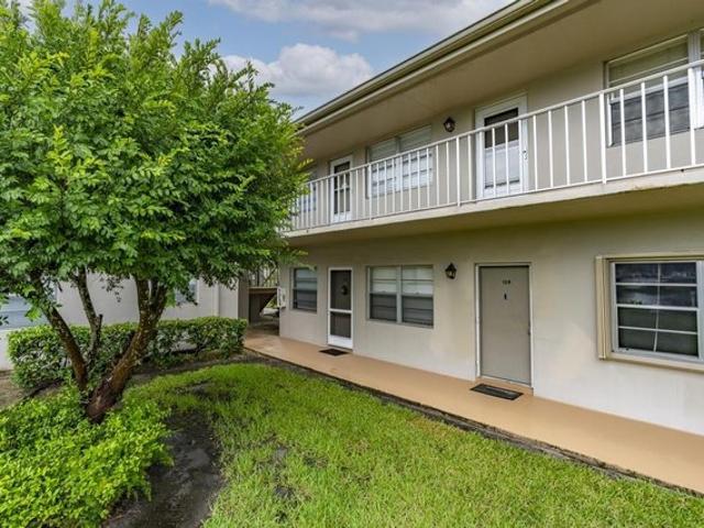 Condo for sale in Port Saint Lucie, Florida