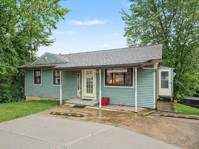 House for sale in Williamstown, Kentucky