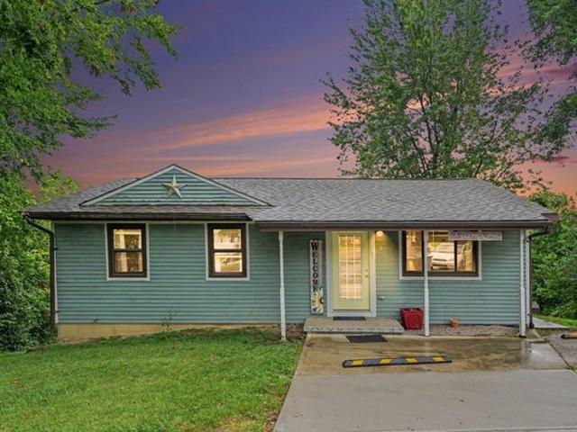 House for sale in Williamstown, Kentucky