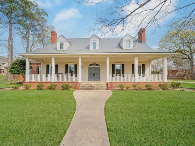 House for sale in Longview, Texas