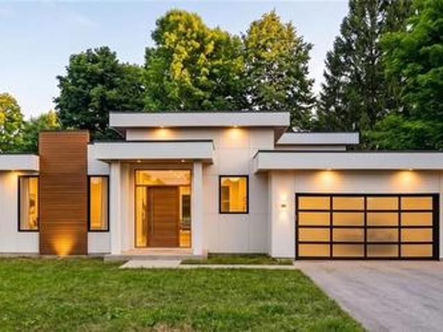 House for sale in Port Dover, Southwestern Ontario