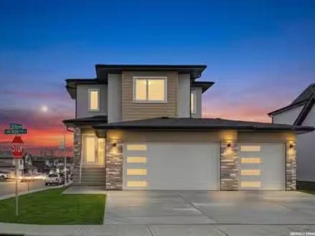 House for sale in Strathmore, Alberta