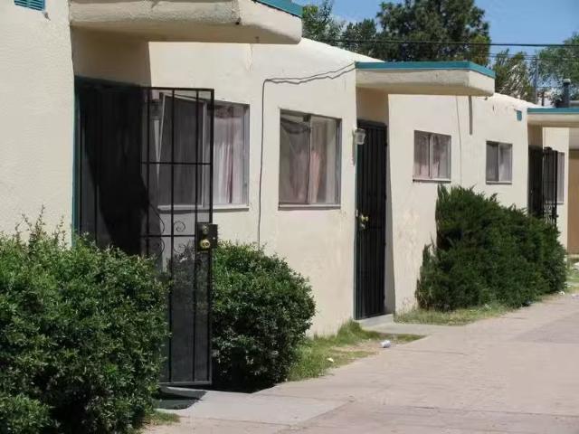 Condo for rent in Albuquerque