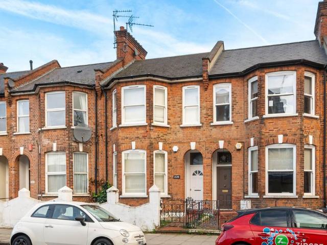 House for rent in Silchester Estate, Greater London
