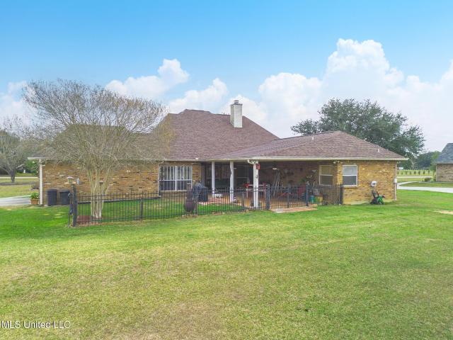 House for sale in Carriere, Mississippi