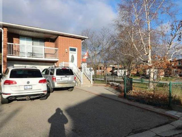 House for sale in Toronto, Ontario