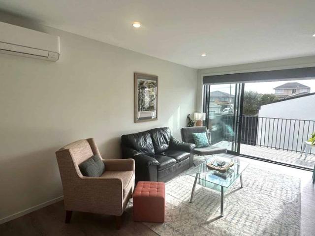 Townhouse for rent in Arataki, Bayfair