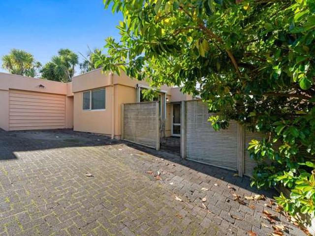 House for sale in Omokoroa, Bay Of Plenty