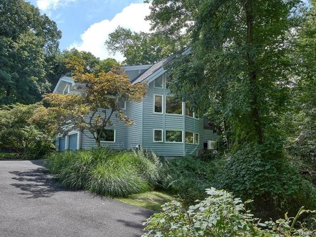 House for sale in Ossining, New York
