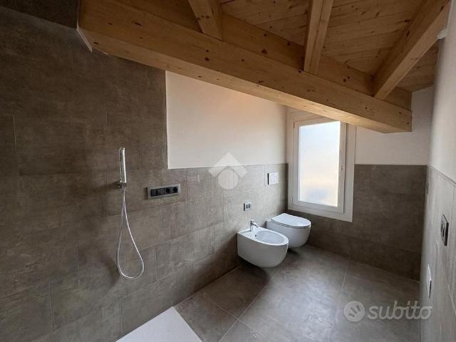 Appartamento in affitto a Villongo, Bergamo