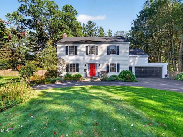 House for sale in Loudonville, Town of Colonie