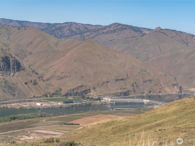 Land for sale in East Wenatchee, Washington