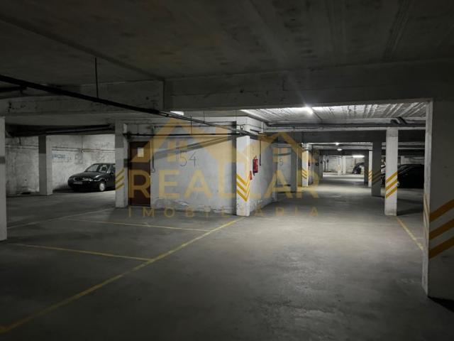 Garagem venda em Nova Sintra, A Ver-o-mar