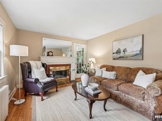 House for sale in Wyckoff, New Jersey