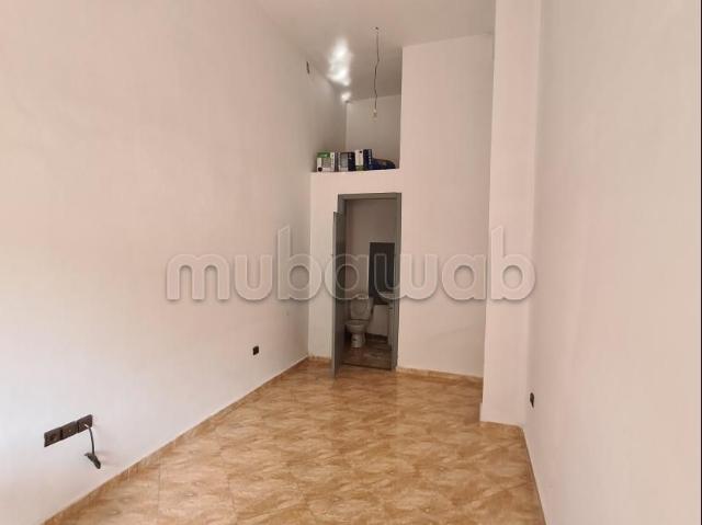 Local commercial vente à Anfa, Gharb-Chrarda-Beni Hssen