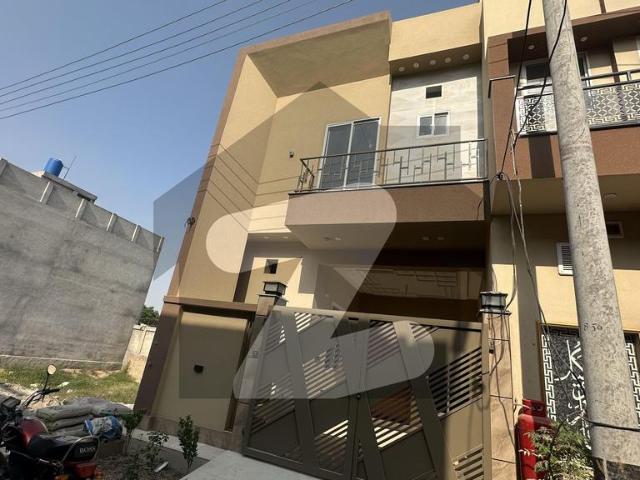 House for sale in تحصیل فیصل آباد شہر, فیصل آباد ڈویژن