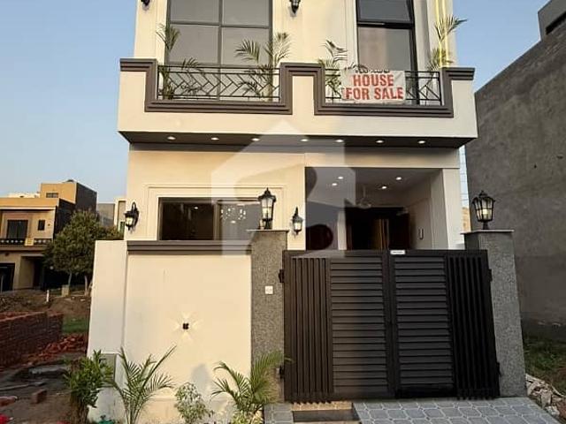House for sale in لاہور, لاہور ڈویژن