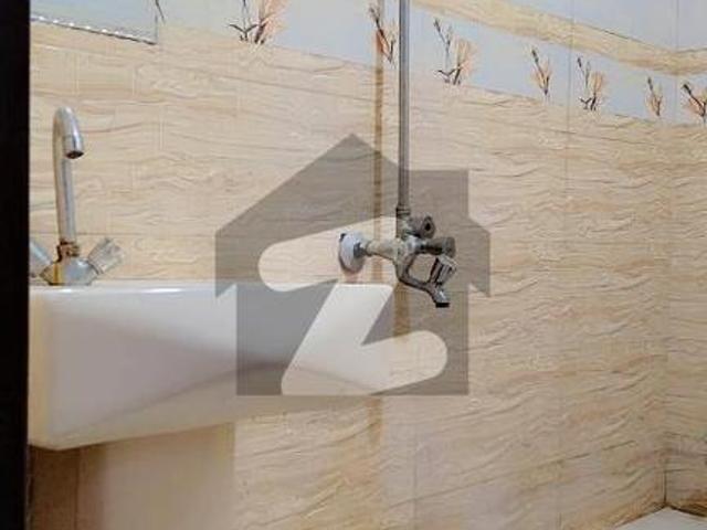 House for sale in سیالکوٹ, گوجرانوالہ ڈویژن