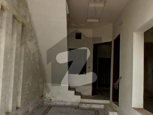 House for sale in Faisalabad, Islamabad Capital Territory