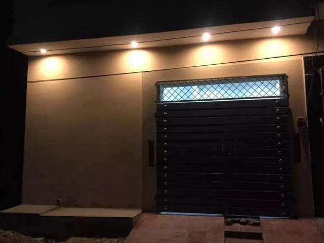 House for sale in Faisalabad, Islamabad Capital Territory