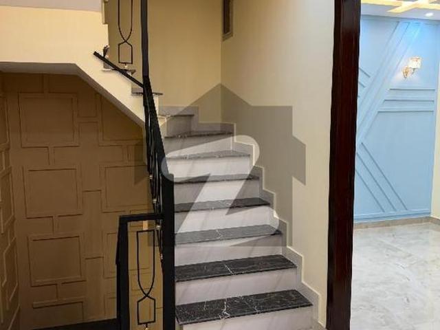 House for sale in لاہور, لاہور ڈویژن