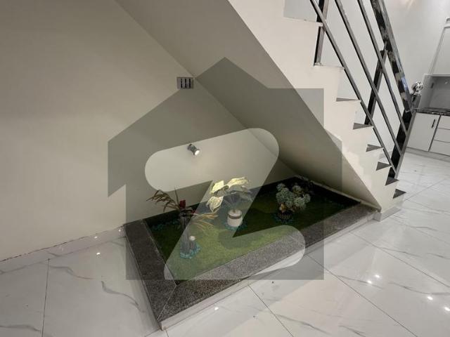House for sale in Faisalabad, Islamabad Capital Territory