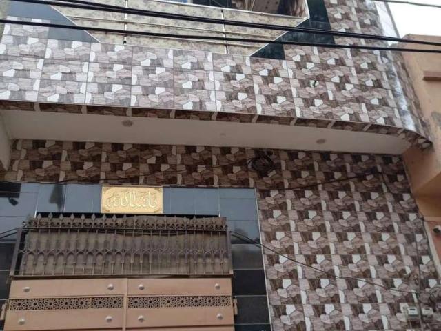 House for sale in Faisalabad, Islamabad Capital Territory