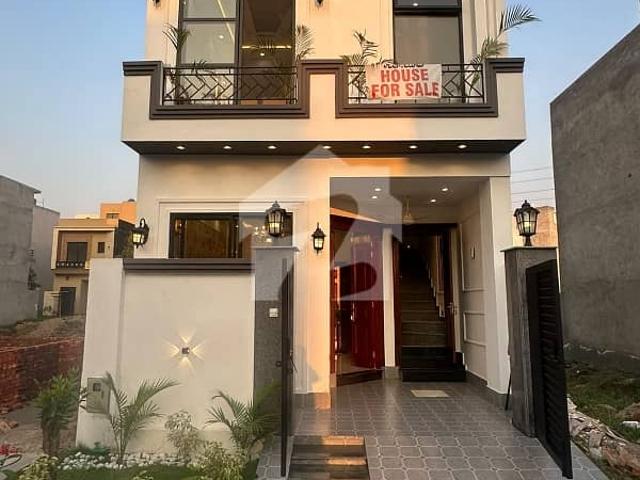House for sale in لاہور, لاہور ڈویژن