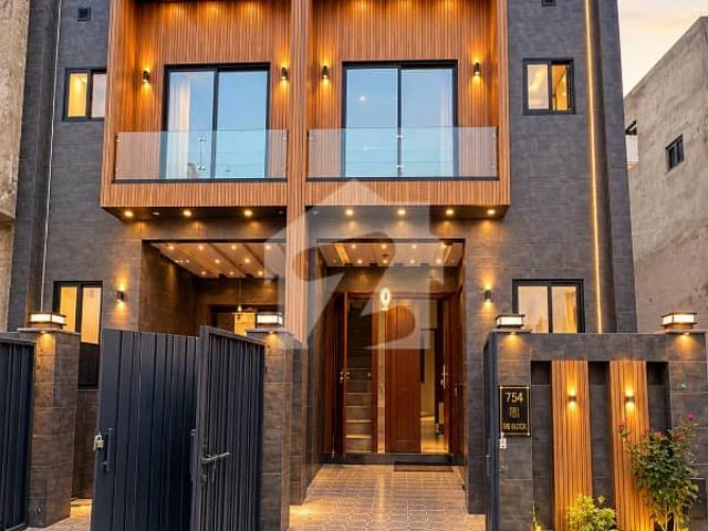 House for sale in لاہور, لاہور ڈویژن